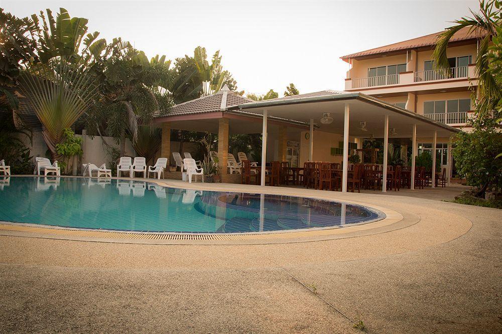 Jungle Resort Jomtien Beach Extérieur photo