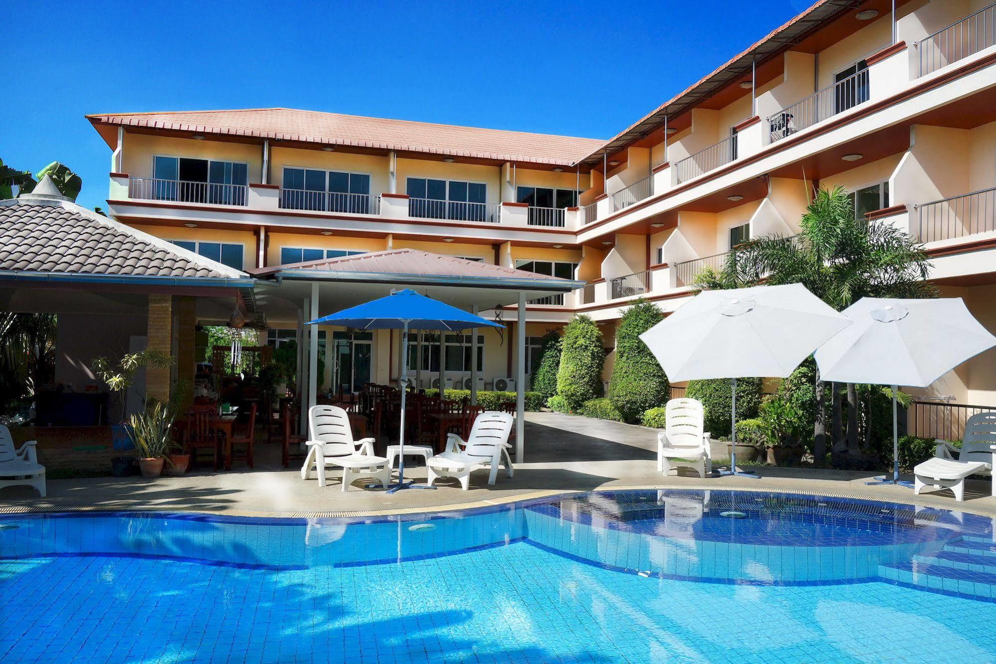 Jungle Resort Jomtien Beach Extérieur photo