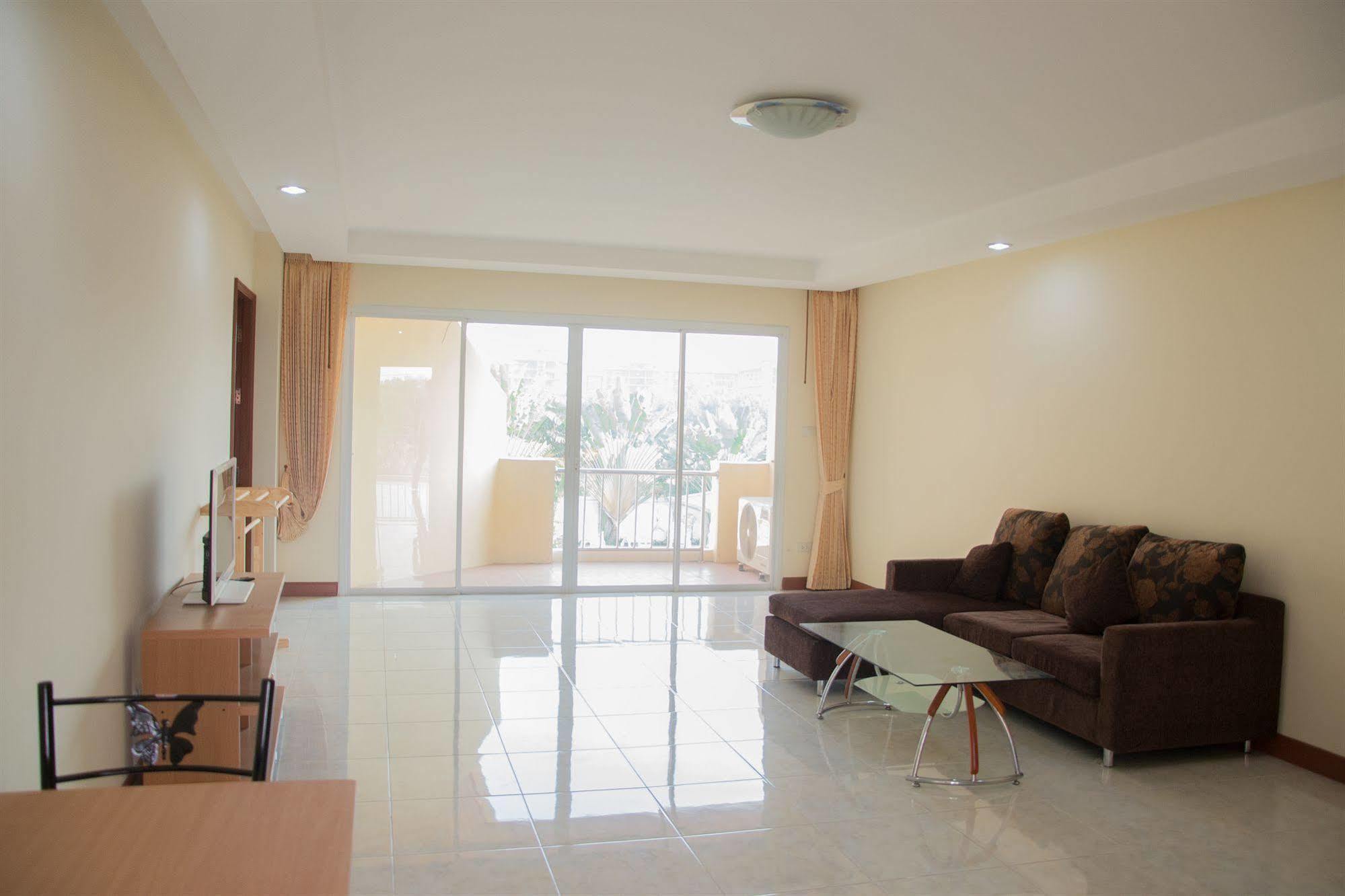 Jungle Resort Jomtien Beach Extérieur photo